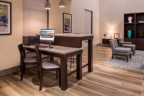 Holiday Inn & Suites Dallas-Addison by IHG
