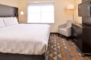 Holiday Inn & Suites Dallas-Addison by IHG