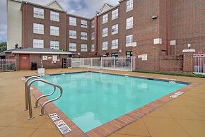 Holiday Inn & Suites Dallas-Addison by IHG