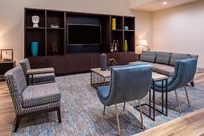 Holiday Inn & Suites Dallas-Addison by IHG