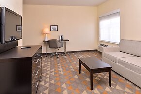 Holiday Inn & Suites Dallas-Addison by IHG