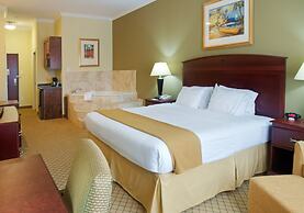 Holiday Inn Express Hotel & Suites Winnie, an IHG Hotel