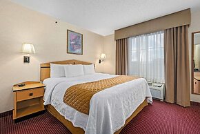 AmericInn by Wyndham Denver Airport