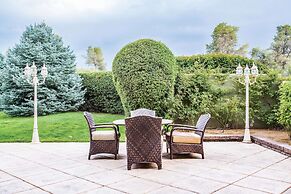 La Quinta Inn & Suites by Wyndham Conference Center Prescott