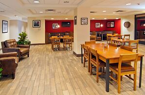 Four Points by Sheraton Nashville Airport