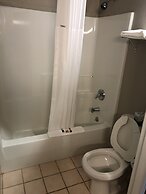 Super 8 by Wyndham Aurora/Naperville Area