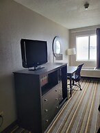 Super 8 by Wyndham Aurora/Naperville Area