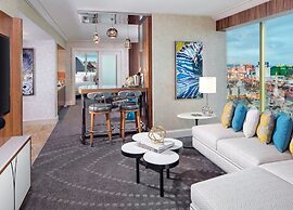 Mandalay Bay Resort And Casino