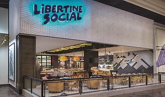 Mandalay Bay Resort And Casino