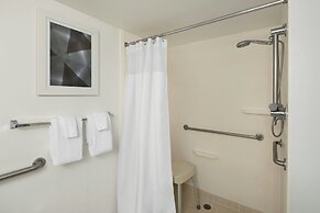 Towneplace Suites By Marriott Seattle Southcenter