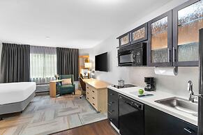Sonesta Simply Suites Austin South
