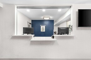 Sonesta Simply Suites Austin South