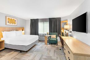 Sonesta Simply Suites Austin South