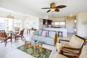 Castle Waikīkī Shore