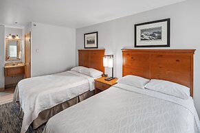 Hotel Edgewater