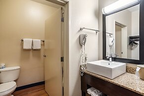 Red Roof Inn PLUS+ Tempe - Phoenix Airport