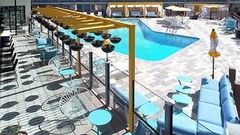 voco the Tuxon by IHG