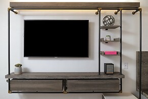 voco the Tuxon by IHG