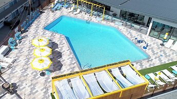 voco the Tuxon by IHG