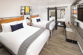 voco the Tuxon by IHG