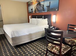 Days Inn & Suites by Wyndham Pine Bluff