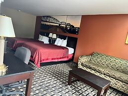 Days Inn & Suites by Wyndham Pine Bluff