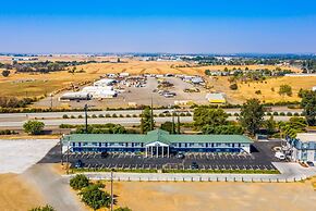 Days Inn by Wyndham Red Bluff