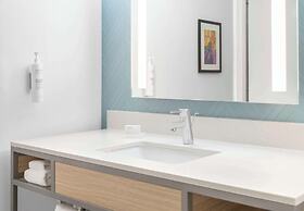 Hilton Garden Inn Denver Airport