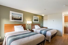 HomeTowne Studios by Red Roof Denver - Thornton