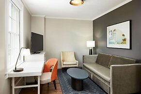 The Terrace Hotel Lakeland, Tapestry Collection by Hilton