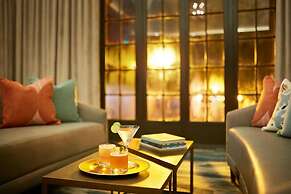 The Terrace Hotel Lakeland, Tapestry Collection by Hilton