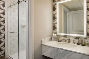 The Terrace Hotel Lakeland, Tapestry Collection by Hilton