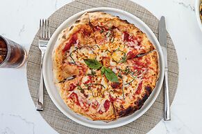 MB Hotel, Trademark Collection by Wyndham