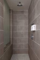 MB Hotel, Trademark Collection by Wyndham