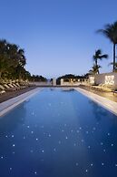 MB Hotel, Trademark Collection by Wyndham