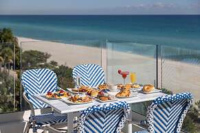 MB Hotel, Trademark Collection by Wyndham