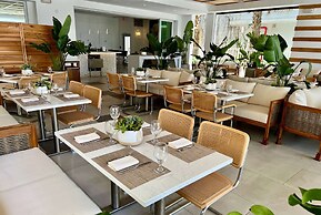 MB Hotel, Trademark Collection by Wyndham