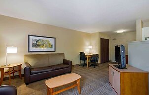 Extended Stay America Select Suites Tampa Airport Memorial