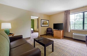Extended Stay America Select Suites Tampa Airport Memorial
