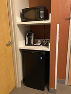 Holiday Inn Express Metropolis by IHG