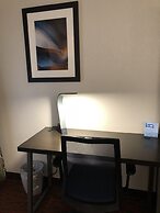 Holiday Inn Express Metropolis by IHG