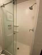 Holiday Inn Express Metropolis by IHG