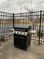 Holiday Inn Express Metropolis by IHG