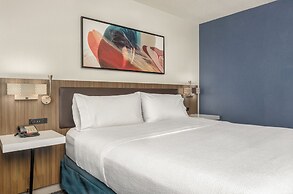 Hilton Garden Inn Chicago / Oak Brook