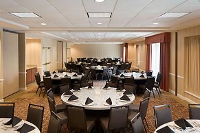 Hilton Garden Inn Chicago / Oak Brook