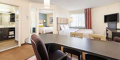 Sonesta Simply Suites Chicago Naperville