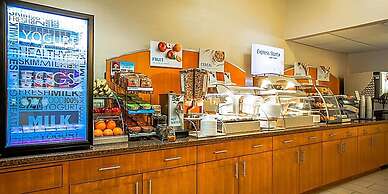 Holiday Inn Express Hotel & Suites Indianapolis North Carmel, an IHG H