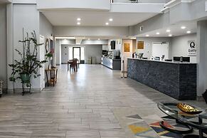 Quality Inn & Suites Brooks Louisville South