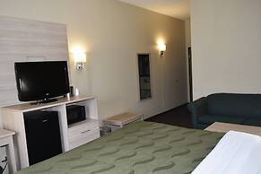 Quality Inn & Suites Brooks Louisville South