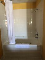 Days Inn by Wyndham Franklin